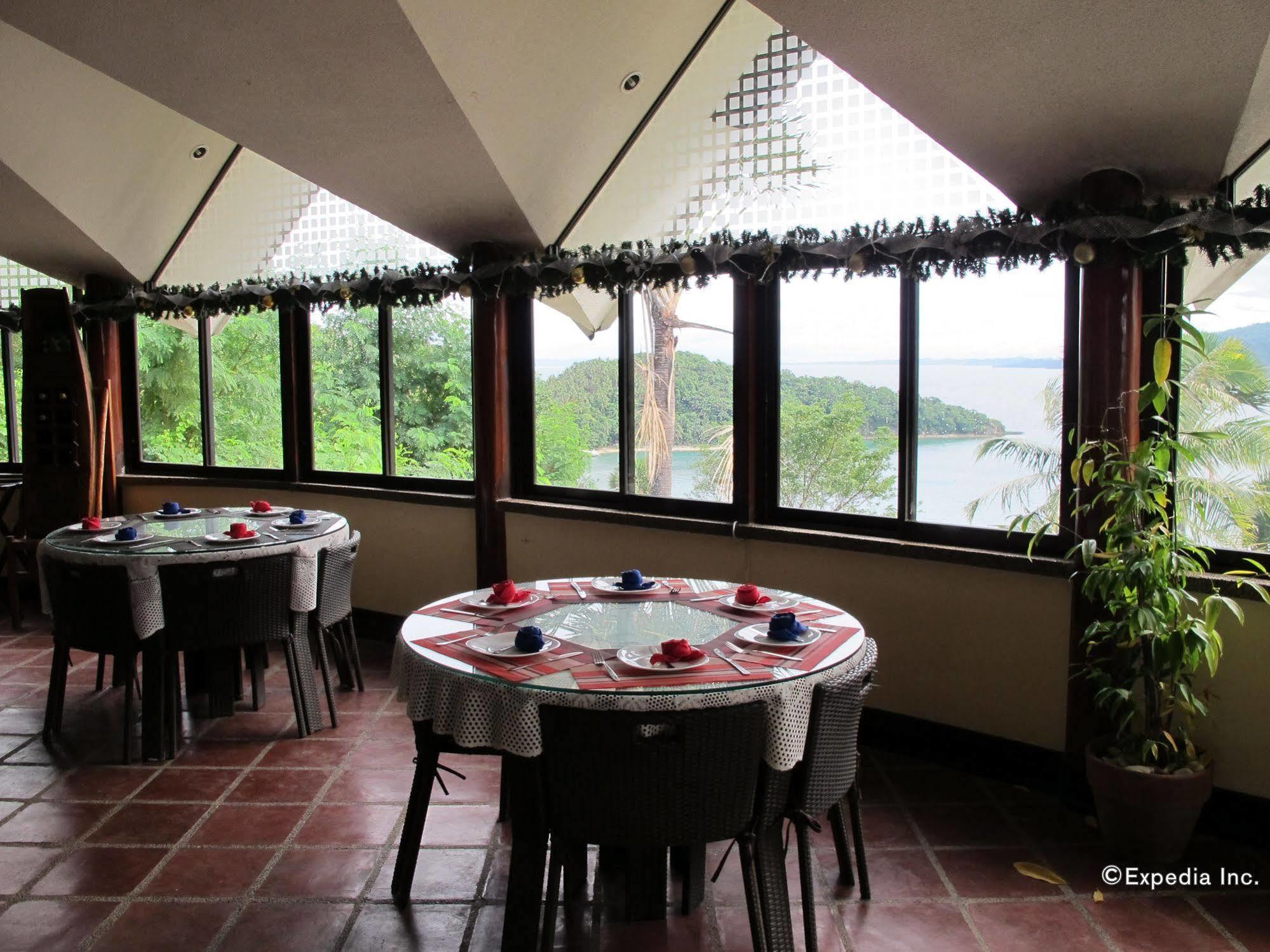 Utopia Resort & Spa Puerto Galera Extérieur photo